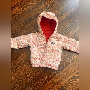 Patagonia reversible puffer jacket for toddler